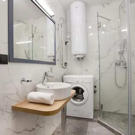 Allurapart мalahyt Apartment Kyiv