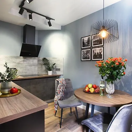 Allurapart мalahyt Apartment